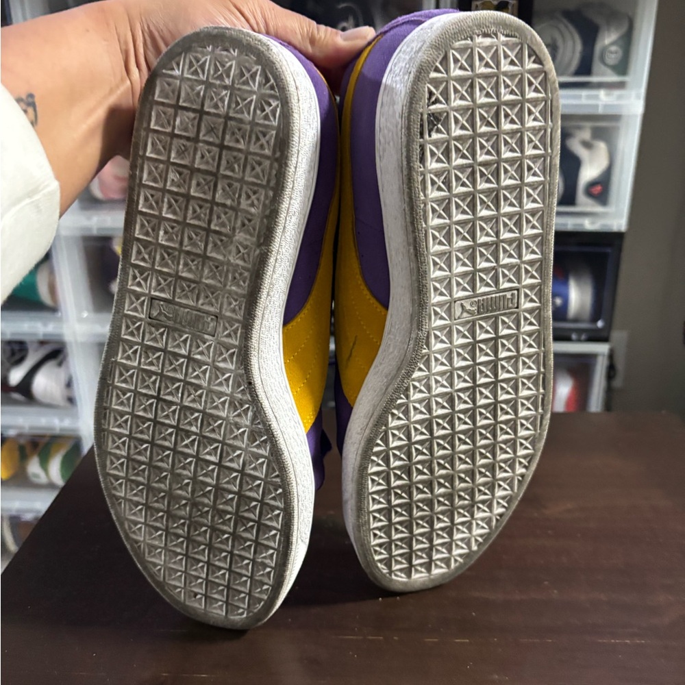 Puma suede, size 11, lakers colorway, no box - Picture 6 of 7
